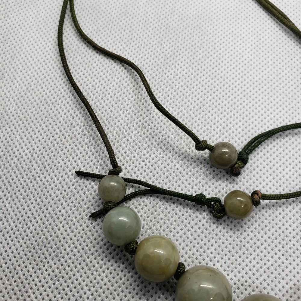 Jadeite adjustable necklace